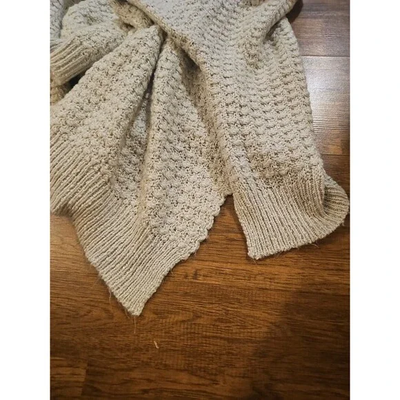 Kerisma Sweater Womens M/L Acrylic Blend Beige Turtleneck Boxy Textured - Picture 8 of 8